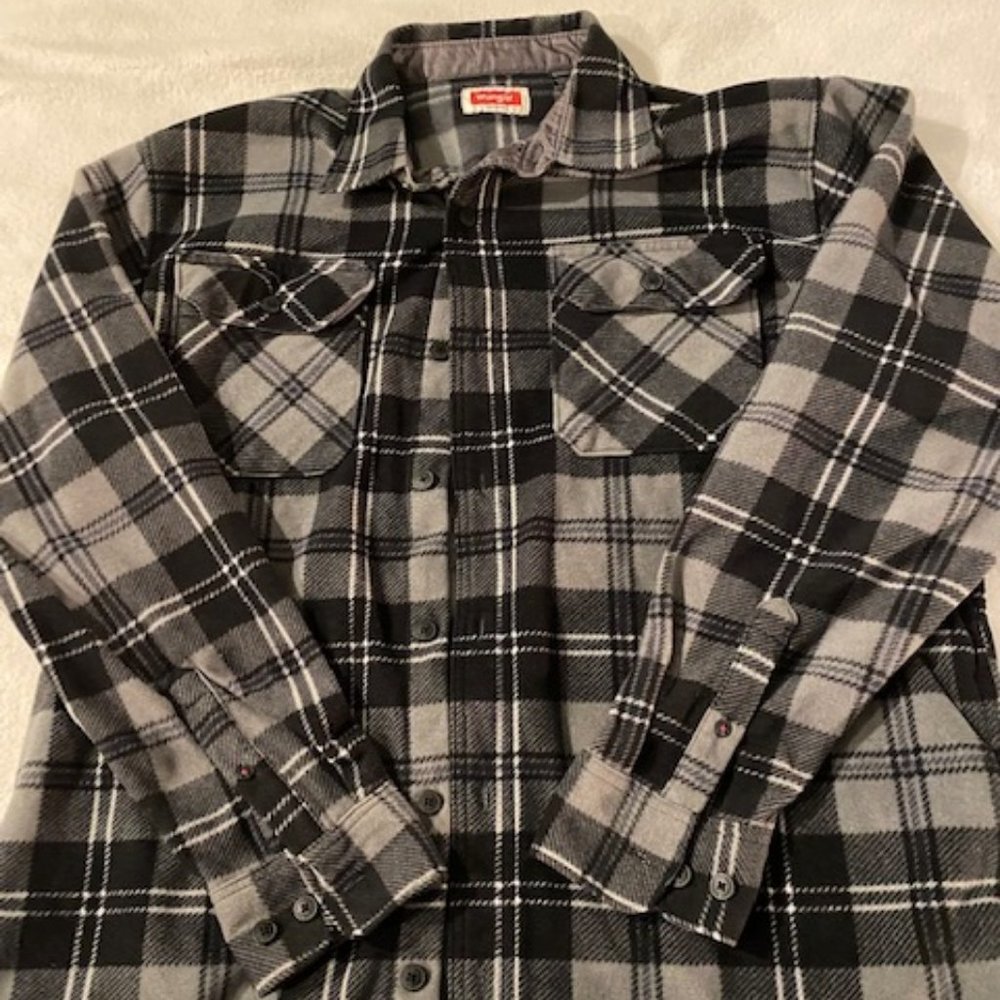 Black & Gray Plaid Flannel Jacket